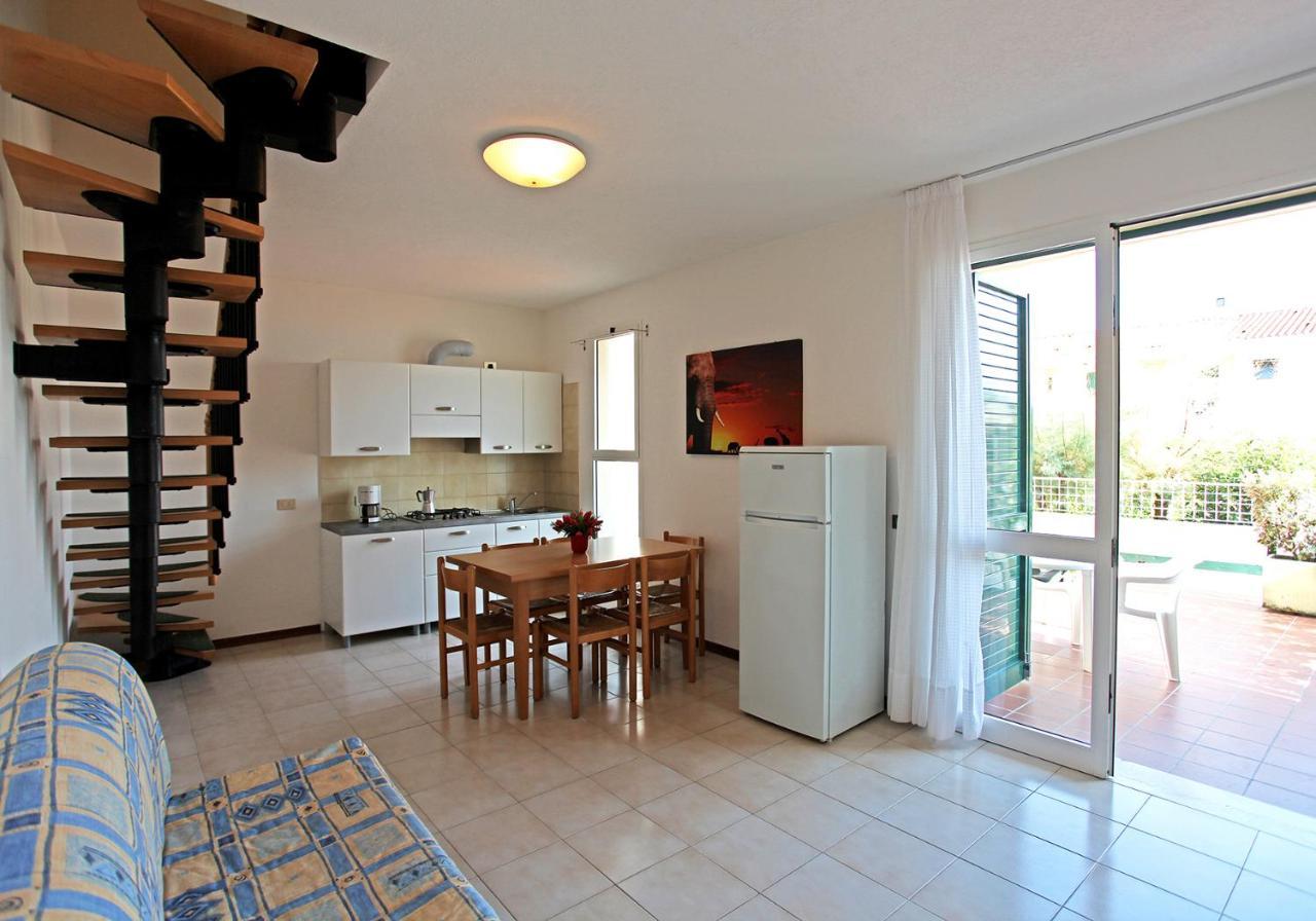 Apartament With Swimming Pool Apartman Caorle Kültér fotó