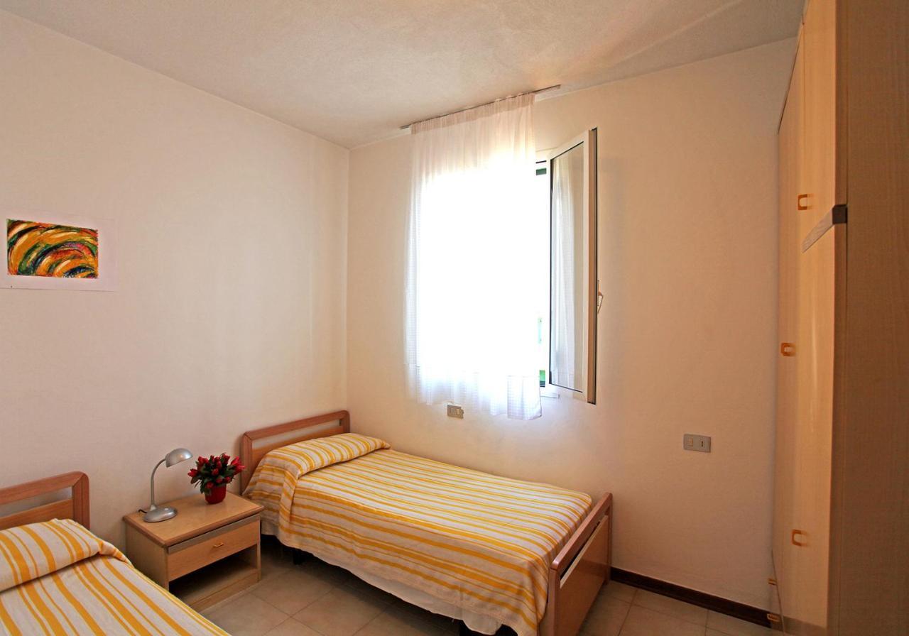 Apartament With Swimming Pool Apartman Caorle Kültér fotó