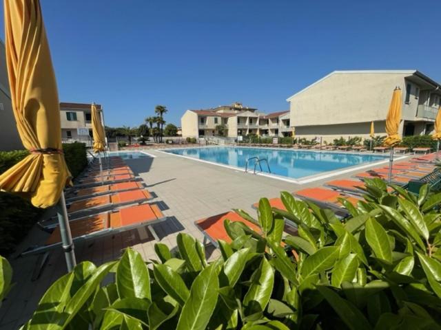 Apartament With Swimming Pool Apartman Caorle Kültér fotó