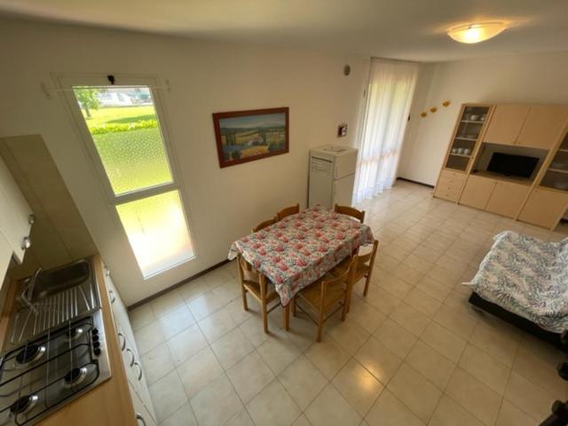 Apartament With Swimming Pool Apartman Caorle Kültér fotó